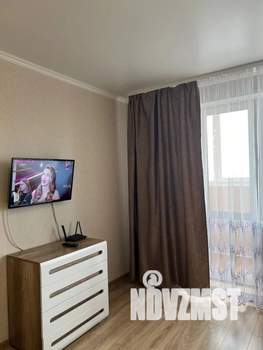 Студия квартира, посуточно, 36м2, 13/17 этаж