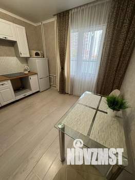 1-к квартира, посуточно, 41м2, 2/17 этаж