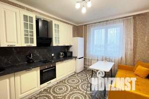 1-к квартира, посуточно, 40м2, 3/17 этаж