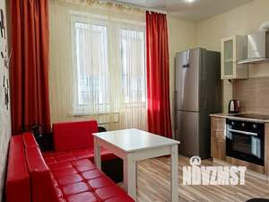 1-к квартира, посуточно, 35м2, 4/18 этаж