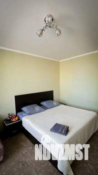 1-к квартира, посуточно, 43м2, 1/1 этаж