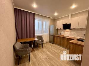 1-к квартира, посуточно, 38м2, 8/17 этаж