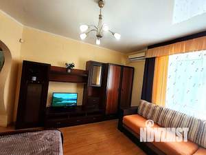 1-к квартира, посуточно, 42м2, 3/10 этаж