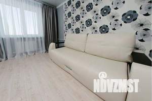 1-к квартира, посуточно, 40м2, 7/8 этаж
