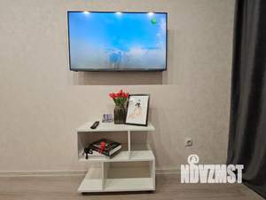 1-к квартира, посуточно, 40м2, 9/17 этаж