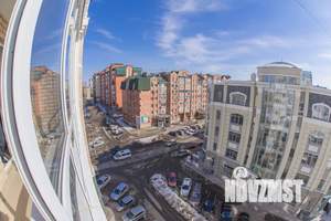 1-к квартира, посуточно, 64м2, 6/8 этаж