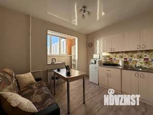 1-к квартира, посуточно, 38м2, 5/17 этаж