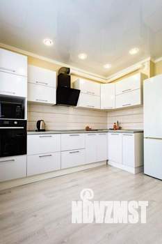 2-к квартира, посуточно, 56м2, 1/1 этаж