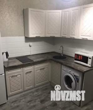 1-к квартира, посуточно, 38м2, 4/9 этаж