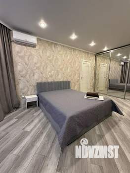 1-к квартира, посуточно, 37м2, 1/1 этаж