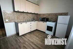 1-к квартира, посуточно, 35м2, 8/18 этаж