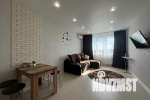 1-к квартира, посуточно, 40м2, 17/18 этаж