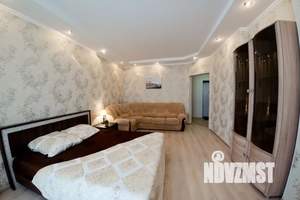 1-к квартира, посуточно, 53м2, 13/17 этаж