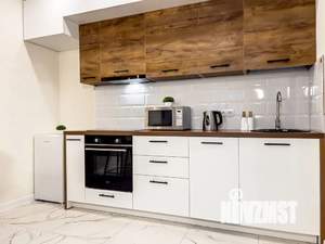 1-к квартира, посуточно, 39м2, 8/17 этаж