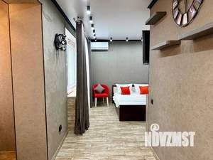 1-к квартира, посуточно, 38м2, 1/19 этаж