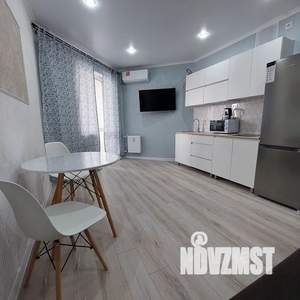 Студия квартира, посуточно, 36м2, 16/17 этаж