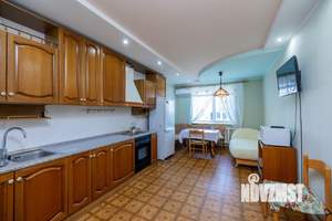 3-к квартира, на длительный срок, 103м2, 4/10 этаж