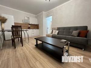 1-к квартира, посуточно, 38м2, 12/17 этаж