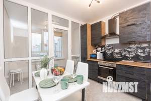 1-к квартира, посуточно, 43м2, 1/1 этаж