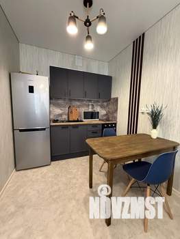 1-к квартира, посуточно, 38м2, 10/18 этаж