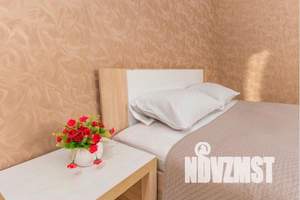 2-к квартира, посуточно, 65м2, 2/17 этаж