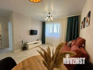 1-к квартира, посуточно, 35м2, 13/17 этаж