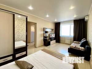 1-к квартира, посуточно, 45м2, 1/1 этаж