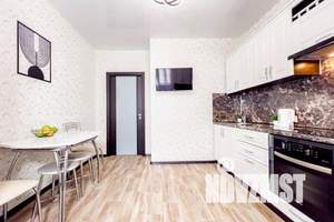 1-к квартира, посуточно, 45м2, 8/12 этаж