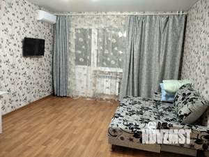 1-к квартира, посуточно, 30м2, 4/17 этаж