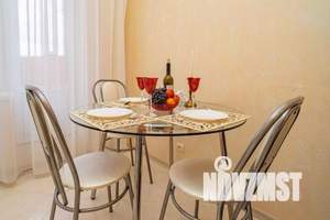 1-к квартира, посуточно, 42м2, 13/14 этаж