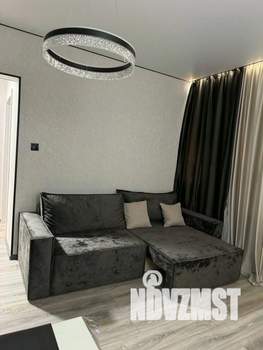 2-к квартира, посуточно, 43м2, 1/1 этаж