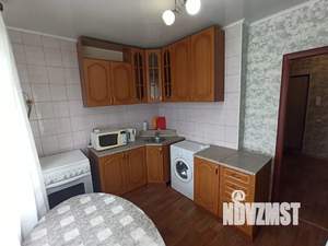 1-к квартира, посуточно, 38м2, 6/9 этаж