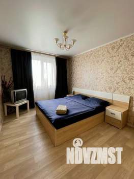 1-к квартира, посуточно, 60м2, 1/1 этаж