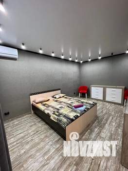 1-к квартира, посуточно, 38м2, 1/19 этаж