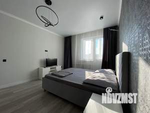 1-к квартира, посуточно, 38м2, 17/18 этаж