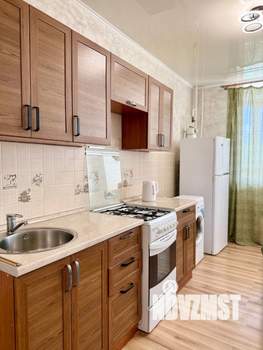 1-к квартира, посуточно, 37м2, 4/11 этаж