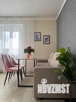 1-к квартира, посуточно, 36м2, 7/17 этаж