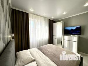 1-к квартира, посуточно, 45м2, 12/16 этаж