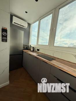 Студия квартира, посуточно, 30м2, 13/16 этаж