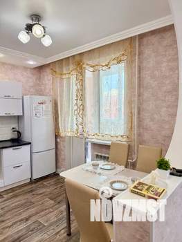 1-к квартира, посуточно, 42м2, 6/17 этаж