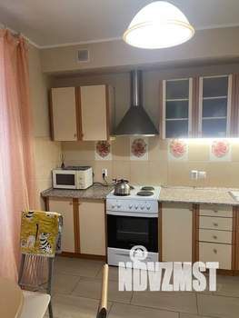 2-к квартира, посуточно, 42м2, 4/14 этаж