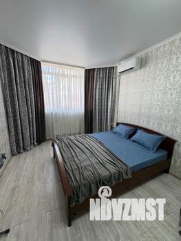 1-к квартира, посуточно, 41м2, 7/17 этаж