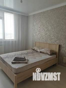 1-к квартира, посуточно, 48м2, 8/17 этаж