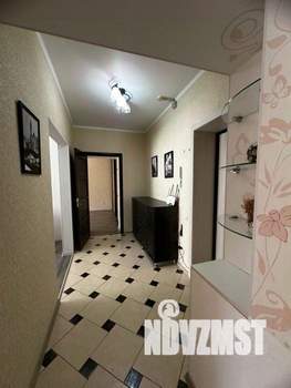 2-к квартира, посуточно, 75м2, 1/1 этаж