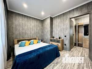 1-к квартира, посуточно, 40м2, 15/19 этаж