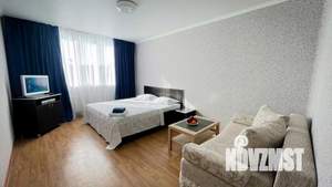 1-к квартира, посуточно, 43м2, 1/1 этаж