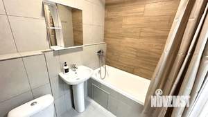 1-к квартира, посуточно, 42м2, 5/25 этаж