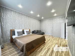 1-к квартира, посуточно, 43м2, 8/17 этаж