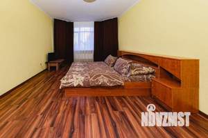 1-к квартира, посуточно, 56м2, 1/1 этаж