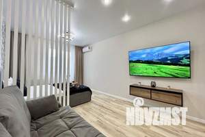 1-к квартира, посуточно, 47м2, 13/17 этаж